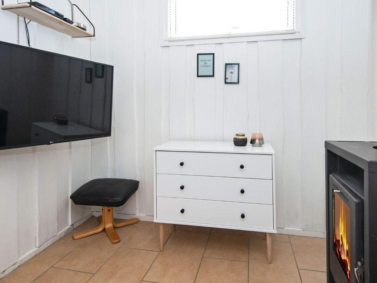 4 Person Holiday Home In Hemmet Bagian luar foto