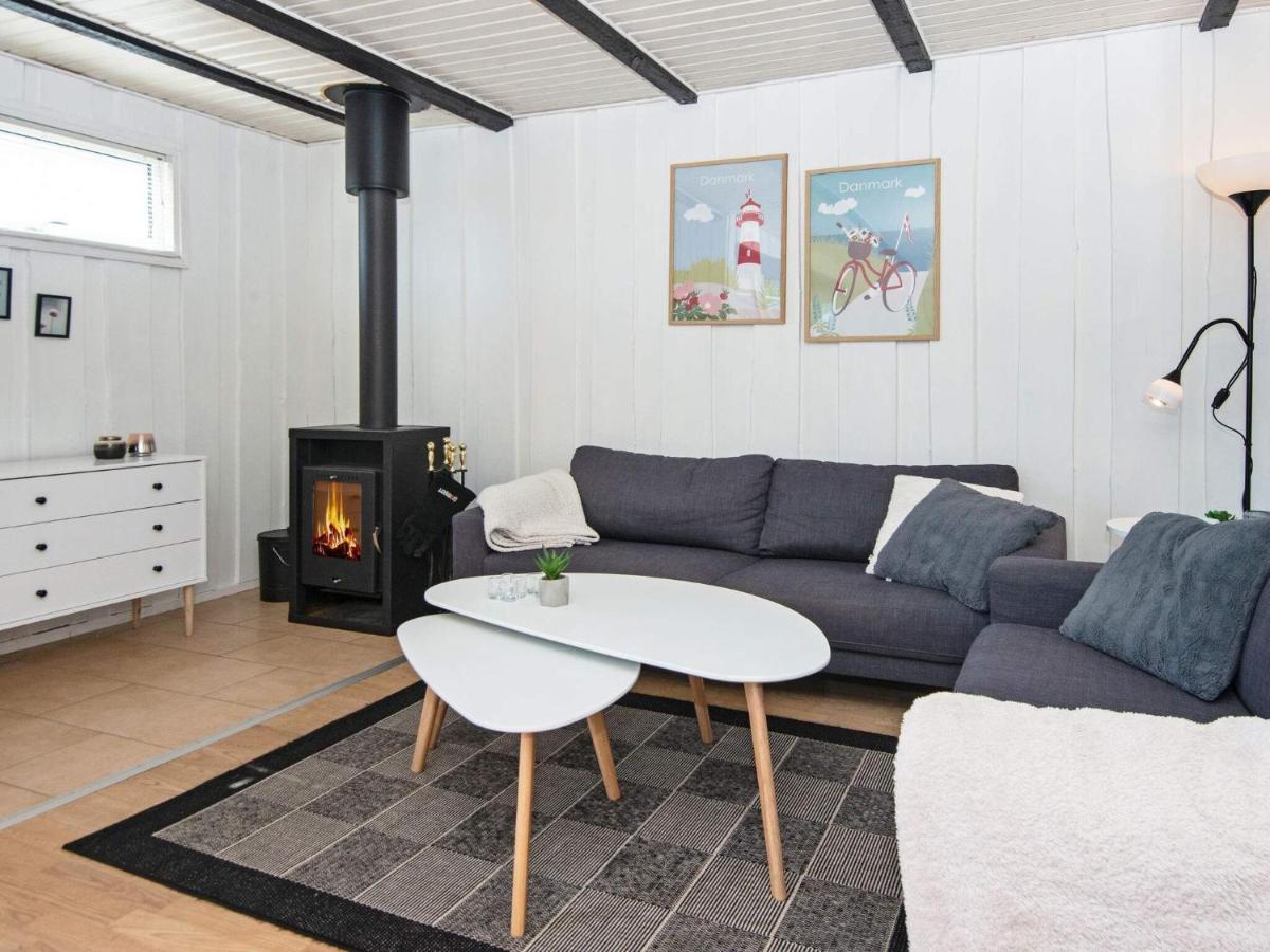 4 Person Holiday Home In Hemmet Bagian luar foto