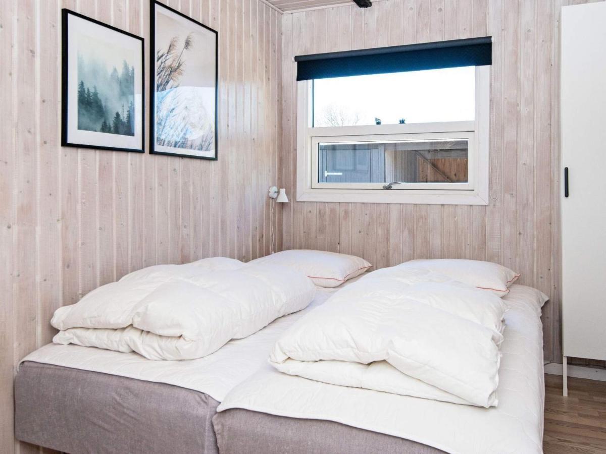 4 Person Holiday Home In Hemmet Bagian luar foto